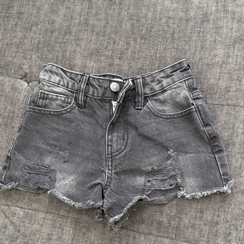 Hello Frankie Blaxk cutoff shorts - size 7/8